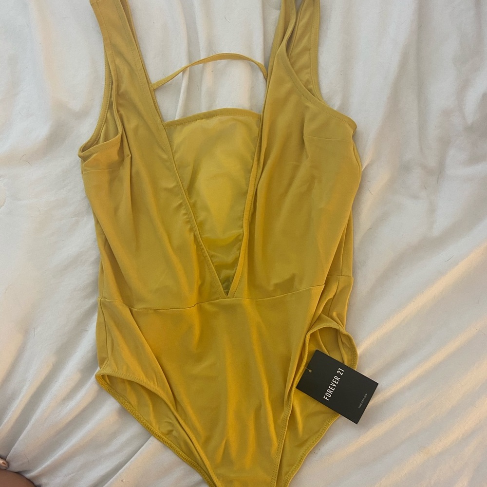 Forever 21 new bodysuit size large